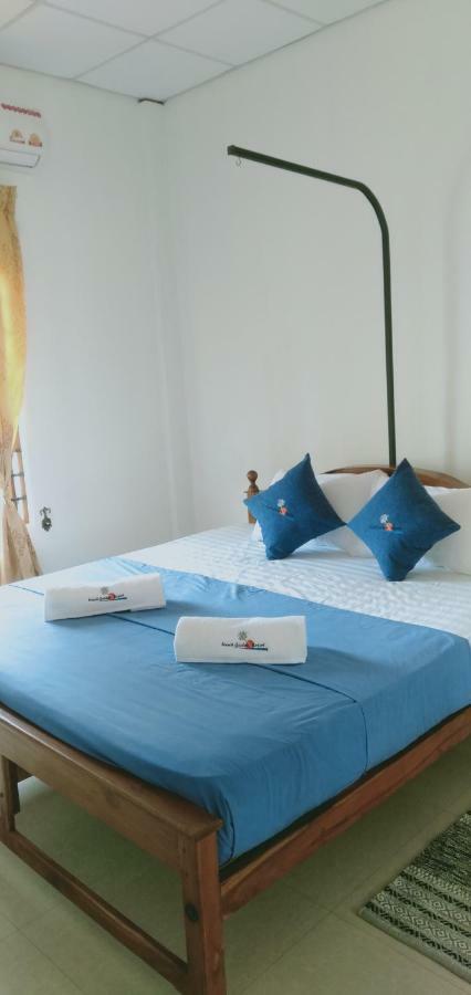 French Garden Resort Uppuveli Luaran gambar