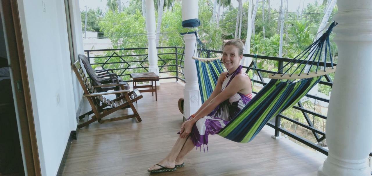 French Garden Resort Uppuveli Luaran gambar